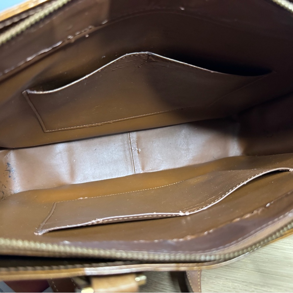 Authentic Louis Vuitton vernis Columbus tote - Picture 15 of 16